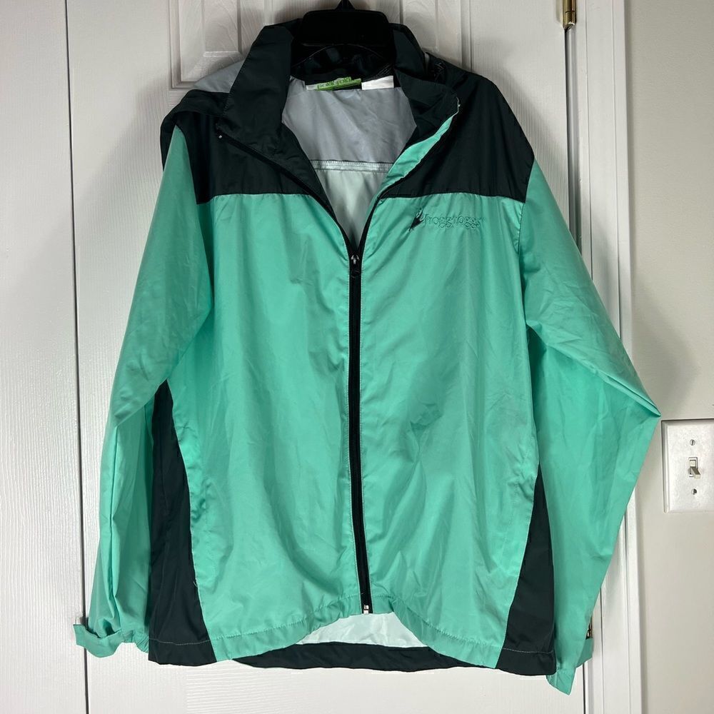 Frogg Togg Womens Rain Lightweight Jacket Size S/M